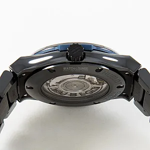 1_02569_watchlounge_lo.jpg