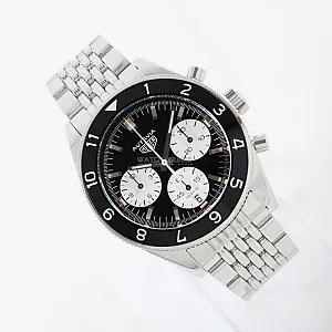 1_02656_watchlounge_lo.jpg