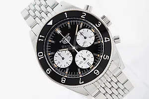 1_02656_watchlounge_lo.jpg