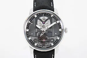 1_03712_watchlounge_lo.jpg