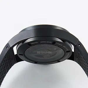 22_059_watchlounge_lo.jpg