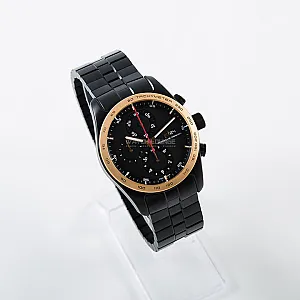 22_066_watchlounge_lo.jpg