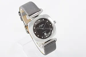 24_013_watchlounge_lo.jpg