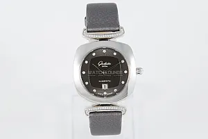 24_014_watchlounge_lo.jpg