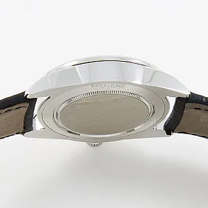 30_043_watchlounge_lo.jpg