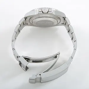 70_watchlounge_lo_1.jpg